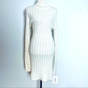 NWOT Bebe Turtleneck Sweater Dress Size L